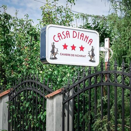 מלון קומאנה Casa Diana מראה חיצוני תמונה
